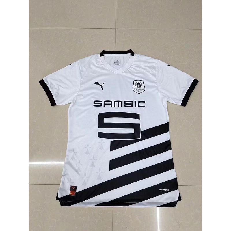 2327 Rennes away - Click Image to Close